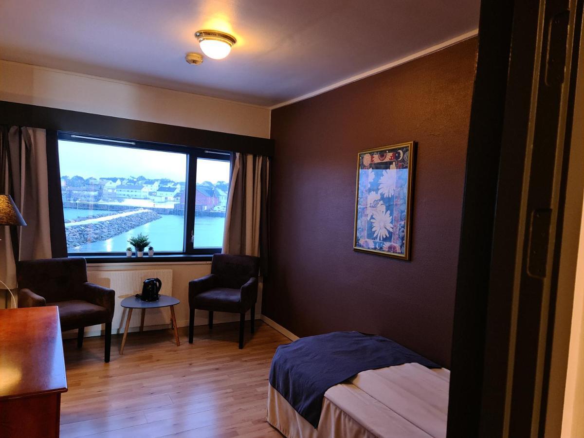 Vardo Hotel Екстериор снимка